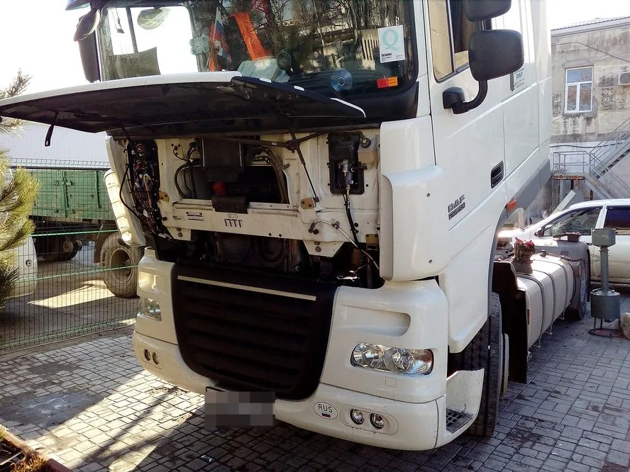 Установка ГЛОНАСС/GPS на Установка ГЛОНАСС/GPS на тягач DAF XF