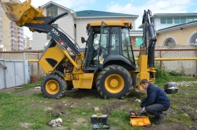 Пример установки ГЛОНАСС/GPS на JOHN DEERE 325J